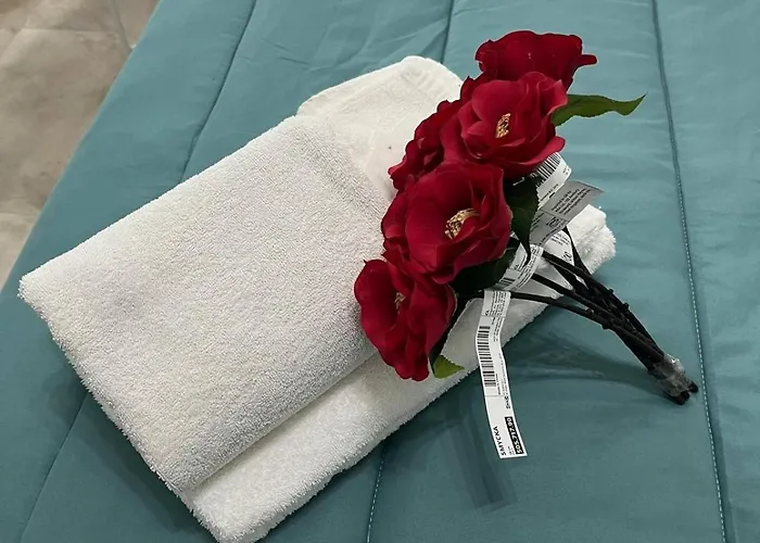 Falaride Discesa Sulla Valle Di Oro ホームステイ *