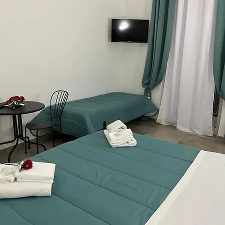 Falaride Discesa Sulla Valle Di Oro Homestay