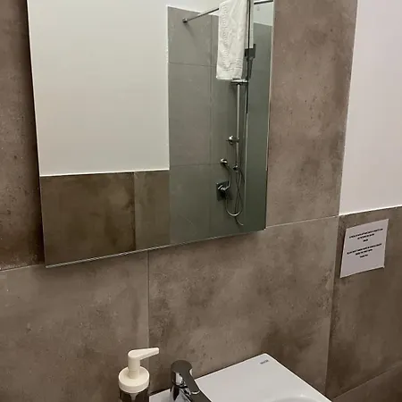 Falaride Discesa Sulla Valle Di Oro