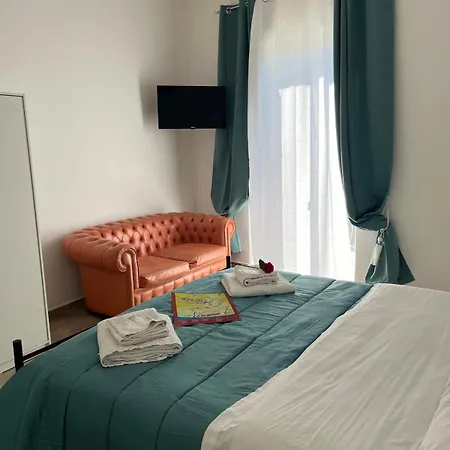 Homestay Falaride Discesa Sulla Valle Di Oro *